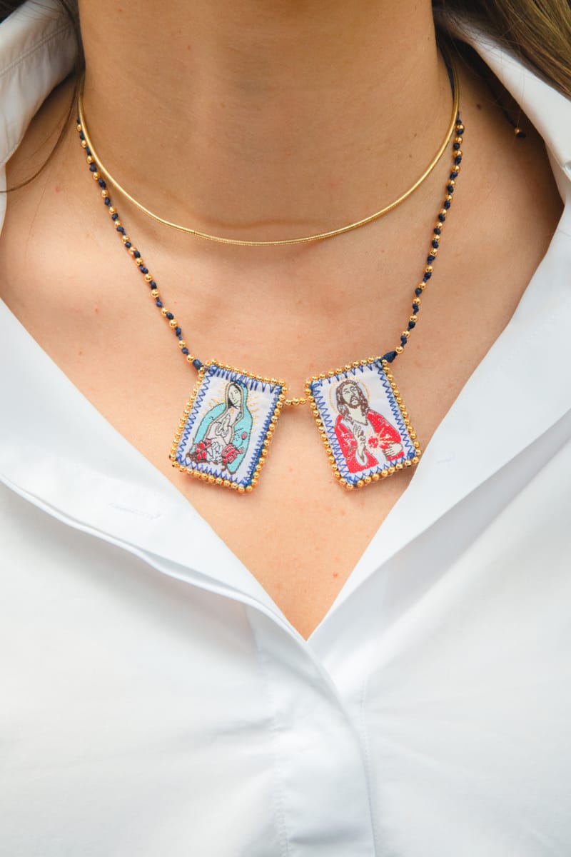 Escapulario bordado Alma de Mar&iacute;a con la Virgen de Guadalupe y el Sagrado Coraz&oacute;n